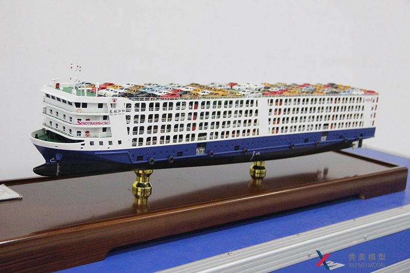 1000車(chē)汽車(chē)滾裝船模型-長(cháng)航武漢汽車(chē)物流有限公司
