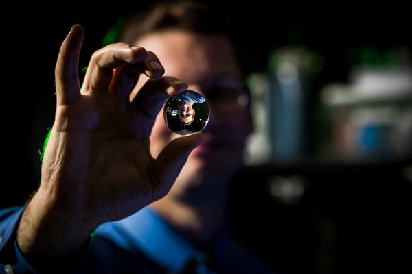 <b>“3D輕型打印機”項目類(lèi)似星球大戰的3D全息圖</b>