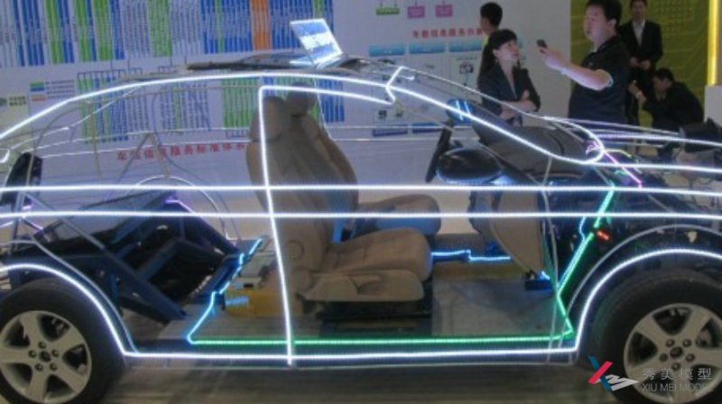 <b>透明車(chē)模型制作公司告訴你汽車(chē)模型維護知識</b>